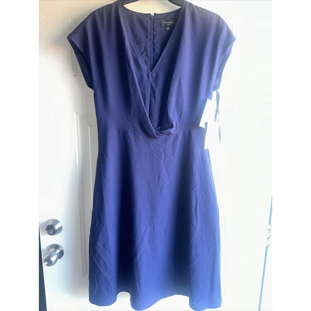 Tahari Asl Navy Twist Front V Neck Fit & Flare Dress 6. Dark Blue. Nwt. $139.00.